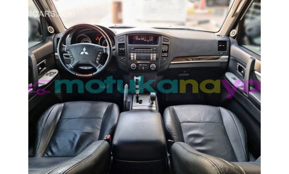 Buy Import Mitsubishi Pajero White Car in Import - Dubai in Bandundu Buy Import Mitsubishi Pajero White Car in Import - Dubai in Bandundu