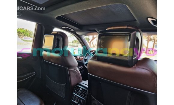 Acheter Import Voiture Mercedes-Benz 190 (W201) Blanc à Import - Dubai, Bandundu Acheter Import Voiture Mercedes-Benz 190 (W201) Blanc à Import - Dubai, Bandundu