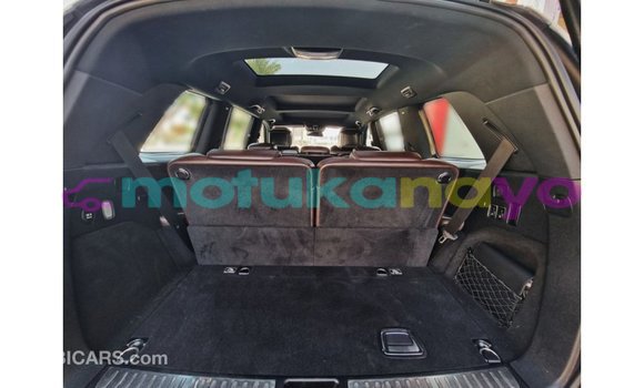 Acheter Import Voiture Mercedes-Benz 190 (W201) Blanc à Import - Dubai, Bandundu Acheter Import Voiture Mercedes-Benz 190 (W201) Blanc à Import - Dubai, Bandundu