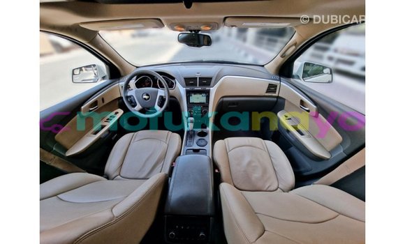 Acheter Import Voiture Chevrolet Traverse Blanc à Import - Dubai, Bandundu Acheter Import Voiture Chevrolet Traverse Blanc à Import - Dubai, Bandundu