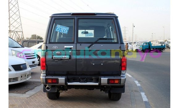 Buy Import Toyota Land Cruiser Other Car in Import - Dubai in Bandundu Buy Import Toyota Land Cruiser Other Car in Import - Dubai in Bandundu
