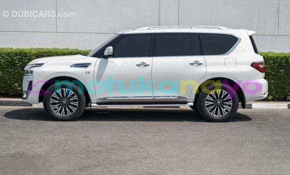 Acheter Import Voiture Nissan Patrol Blanc à Import - Dubai, Bandundu Acheter Import Voiture Nissan Patrol Blanc à Import - Dubai, Bandundu