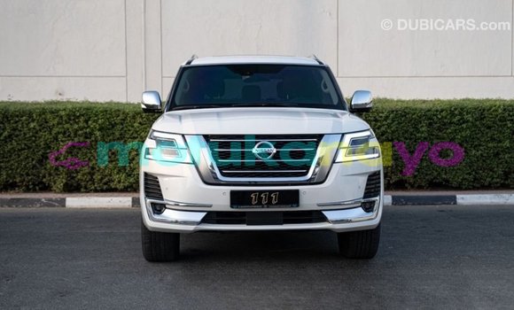 Acheter Import Voiture Nissan Patrol Blanc à Import - Dubai, Bandundu Acheter Import Voiture Nissan Patrol Blanc à Import - Dubai, Bandundu