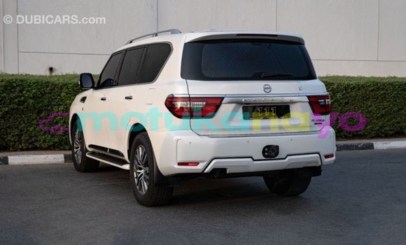 Acheter Import Voiture Nissan Patrol Blanc à Import - Dubai, Bandundu Acheter Import Voiture Nissan Patrol Blanc à Import - Dubai, Bandundu