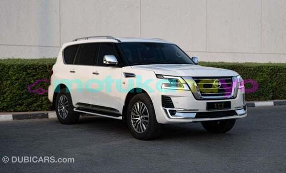 Acheter Import Voiture Nissan Patrol Blanc à Import - Dubai, Bandundu Acheter Import Voiture Nissan Patrol Blanc à Import - Dubai, Bandundu