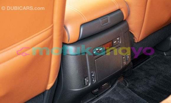 Acheter Import Voiture Nissan Patrol Blanc à Import - Dubai, Bandundu Acheter Import Voiture Nissan Patrol Blanc à Import - Dubai, Bandundu