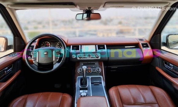 Acheter Import Voiture Land Rover Range Rover Blanc à Import - Dubai, Bandundu Acheter Import Voiture Land Rover Range Rover Blanc à Import - Dubai, Bandundu