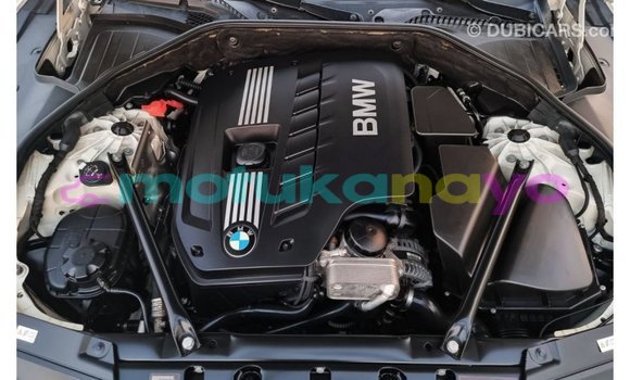 Buy Import BMW C White Bike in Import - Dubai in Bandundu Buy Import BMW C White Bike in Import - Dubai in Bandundu