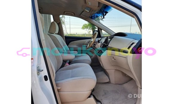 Buy Import Toyota Previa White Car in Import - Dubai in Bandundu Buy Import Toyota Previa White Car in Import - Dubai in Bandundu