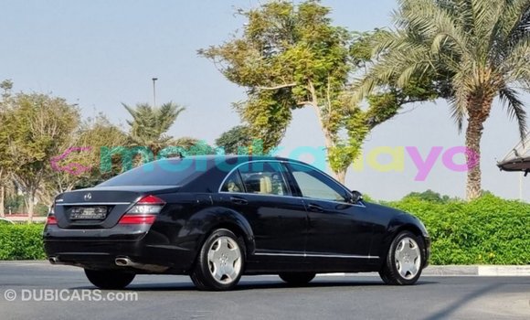 Buy Import Mercedes-Benz 190 (W201) Black Car in Import - Dubai in Bandundu Buy Import Mercedes-Benz 190 (W201) Black Car in Import - Dubai in Bandundu