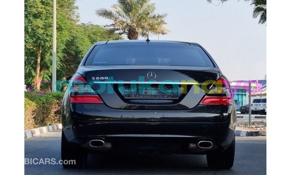 Buy Import Mercedes-Benz 190 (W201) Black Car in Import - Dubai in Bandundu Buy Import Mercedes-Benz 190 (W201) Black Car in Import - Dubai in Bandundu