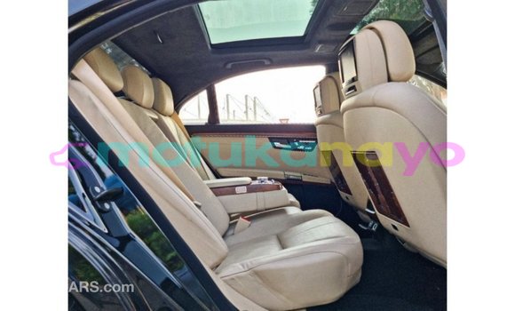 Buy Import Mercedes-Benz 190 (W201) Black Car in Import - Dubai in Bandundu Buy Import Mercedes-Benz 190 (W201) Black Car in Import - Dubai in Bandundu