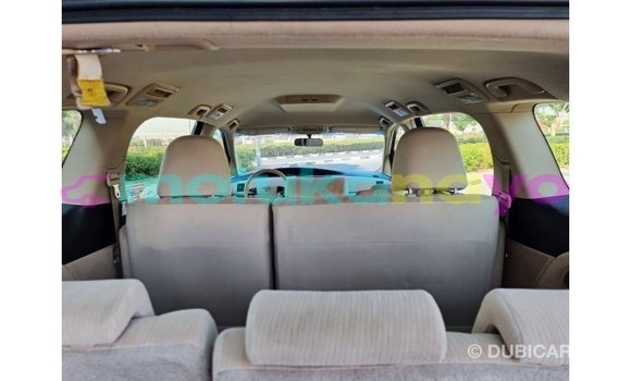 Acheter Import Voiture Toyota Previa Blanc à Import - Dubai, Bandundu Acheter Import Voiture Toyota Previa Blanc à Import - Dubai, Bandundu