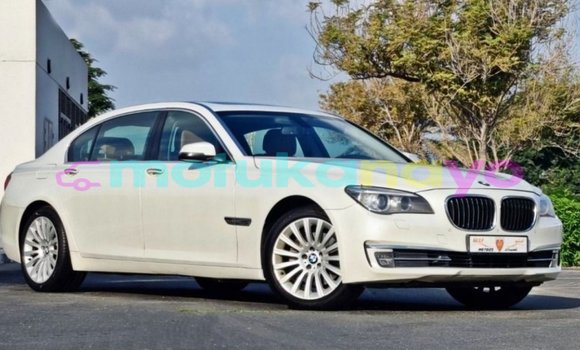 Buy Import BMW C White Bike in Import - Dubai in Bandundu Buy Import BMW C White Bike in Import - Dubai in Bandundu