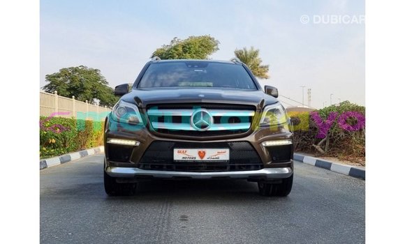 Buy Import Mercedes-Benz 190 (W201) Brown Car in Import - Dubai in Bandundu Buy Import Mercedes-Benz 190 (W201) Brown Car in Import - Dubai in Bandundu