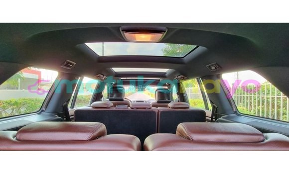 Buy Import Mercedes-Benz 190 (W201) Brown Car in Import - Dubai in Bandundu Buy Import Mercedes-Benz 190 (W201) Brown Car in Import - Dubai in Bandundu