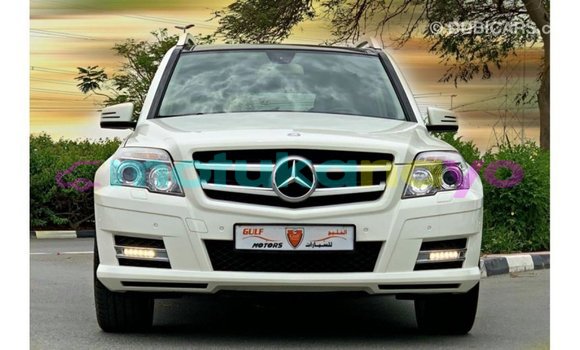 Buy Import Mercedes-Benz 190 (W201) White Car in Import - Dubai in Bandundu Buy Import Mercedes-Benz 190 (W201) White Car in Import - Dubai in Bandundu