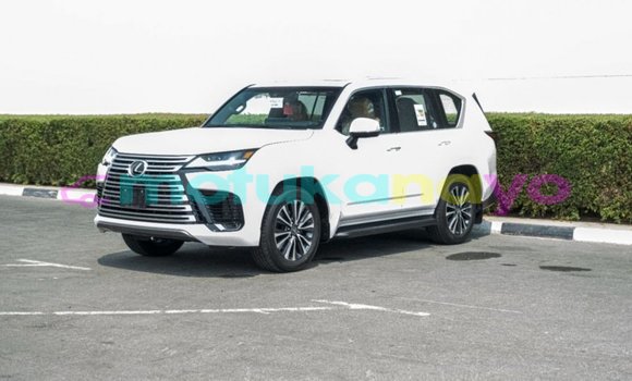 Acheter Import Voiture Lexus LX Blanc à Import - Dubai, Bandundu Acheter Import Voiture Lexus LX Blanc à Import - Dubai, Bandundu
