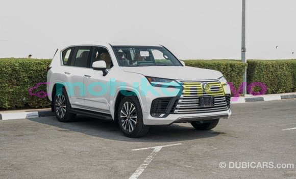 Acheter Import Voiture Lexus LX Blanc à Import - Dubai, Bandundu Acheter Import Voiture Lexus LX Blanc à Import - Dubai, Bandundu