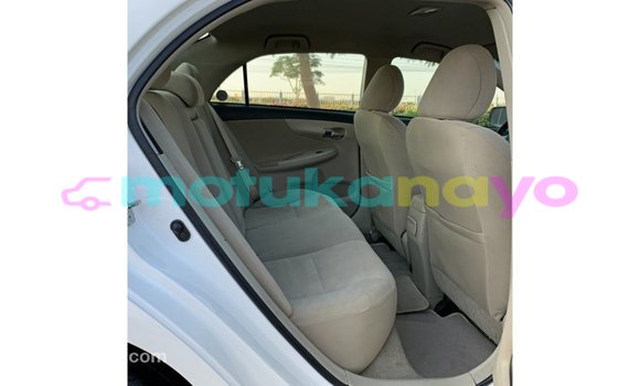 Acheter Import Voiture Toyota Corolla Blanc à Import - Dubai, Bandundu Acheter Import Voiture Toyota Corolla Blanc à Import - Dubai, Bandundu