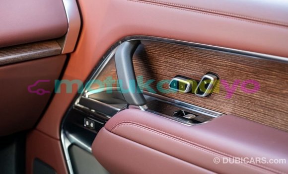 Buy Import Land Rover Range Rover White Car in Import - Dubai in Bandundu Buy Import Land Rover Range Rover White Car in Import - Dubai in Bandundu