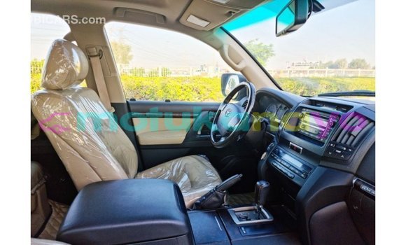 Buy Import Toyota Land Cruiser Blue Car in Import - Dubai in Bandundu Buy Import Toyota Land Cruiser Blue Car in Import - Dubai in Bandundu