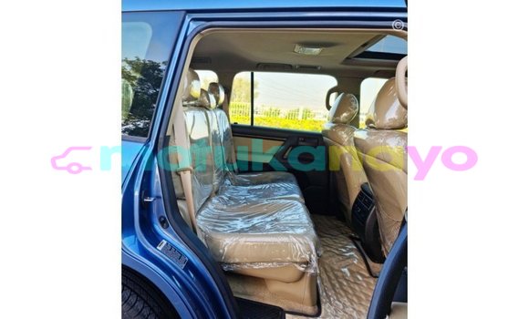 Buy Import Toyota Land Cruiser Blue Car in Import - Dubai in Bandundu Buy Import Toyota Land Cruiser Blue Car in Import - Dubai in Bandundu