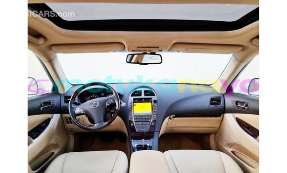 Acheter Import Voiture Lexus ES Blanc à Import - Dubai, Bandundu Acheter Import Voiture Lexus ES Blanc à Import - Dubai, Bandundu