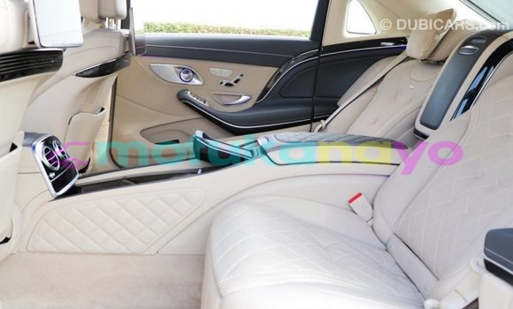 Buy Import Mercedes-Benz 190 (W201) Other Car in Import - Dubai in Bandundu Buy Import Mercedes-Benz 190 (W201) Other Car in Import - Dubai in Bandundu