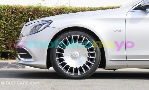 Buy Import Mercedes-Benz 190 (W201) Other Car in Import - Dubai in Bandundu Buy Import Mercedes-Benz 190 (W201) Other Car in Import - Dubai in Bandundu