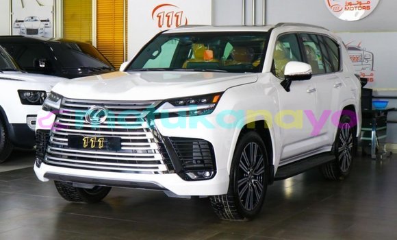 Buy Import Lexus LX White Car in Import - Dubai in Bandundu Buy Import Lexus LX White Car in Import - Dubai in Bandundu