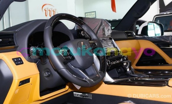Buy Import Lexus LX White Car in Import - Dubai in Bandundu Buy Import Lexus LX White Car in Import - Dubai in Bandundu