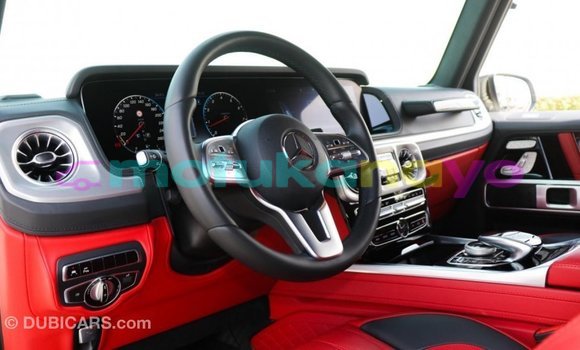 Acheter Import Voiture Mercedes-Benz 190 (W201) Blanc à Import - Dubai, Bandundu Acheter Import Voiture Mercedes-Benz 190 (W201) Blanc à Import - Dubai, Bandundu