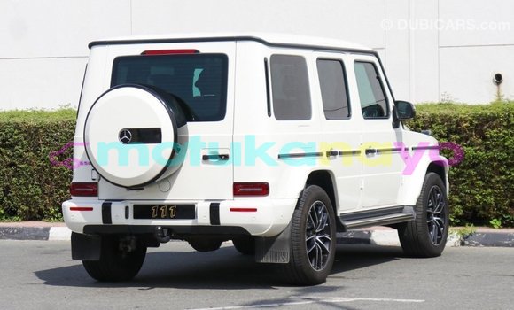 Acheter Import Voiture Mercedes-Benz 190 (W201) Blanc à Import - Dubai, Bandundu Acheter Import Voiture Mercedes-Benz 190 (W201) Blanc à Import - Dubai, Bandundu