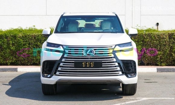 Buy Import Lexus LX White Car in Import - Dubai in Bandundu Buy Import Lexus LX White Car in Import - Dubai in Bandundu