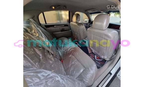 Buy Import Lincoln Continental White Car in Import - Dubai in Bandundu Buy Import Lincoln Continental White Car in Import - Dubai in Bandundu