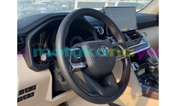 Buy Import Toyota Land Cruiser Black Car in Import - Dubai in Bandundu Buy Import Toyota Land Cruiser Black Car in Import - Dubai in Bandundu