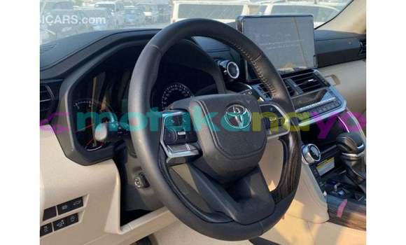 Buy Import Toyota Land Cruiser Black Car in Import - Dubai in Bandundu Buy Import Toyota Land Cruiser Black Car in Import - Dubai in Bandundu