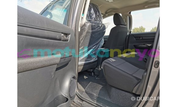 Buy Import Toyota Hilux Other Car in Import - Dubai in Bandundu Buy Import Toyota Hilux Other Car in Import - Dubai in Bandundu