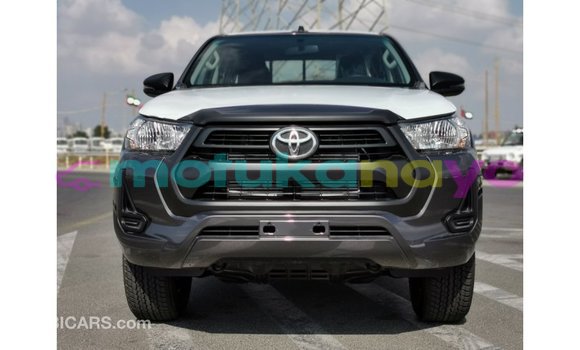 Buy Import Toyota Hilux Other Car in Import - Dubai in Bandundu Buy Import Toyota Hilux Other Car in Import - Dubai in Bandundu