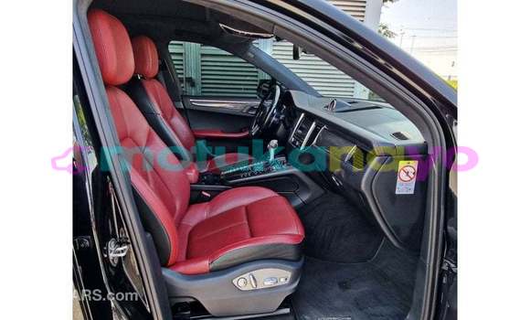 Acheter Import Voiture Porsche Macan Noir à Import - Dubai, Bandundu Acheter Import Voiture Porsche Macan Noir à Import - Dubai, Bandundu