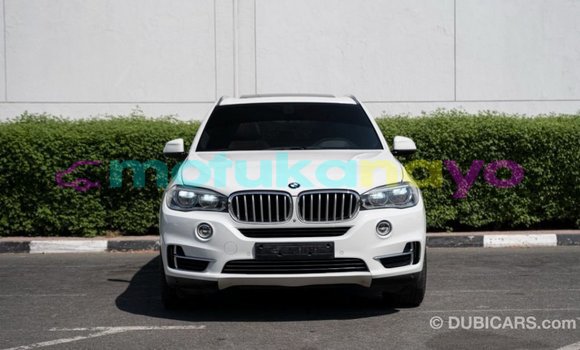 Acheter Import Voiture BMW X5 Blanc à Import - Dubai, Bandundu Acheter Import Voiture BMW X5 Blanc à Import - Dubai, Bandundu