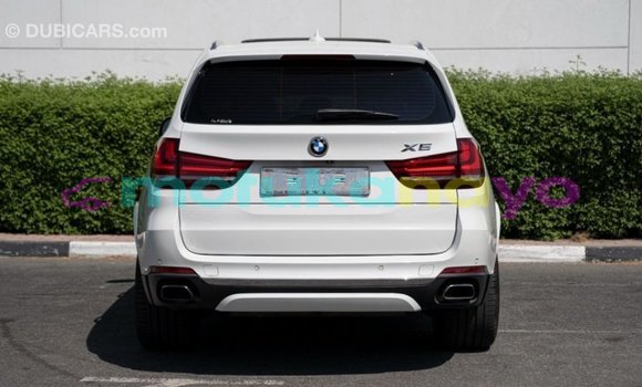 Acheter Import Voiture BMW X5 Blanc à Import - Dubai, Bandundu Acheter Import Voiture BMW X5 Blanc à Import - Dubai, Bandundu