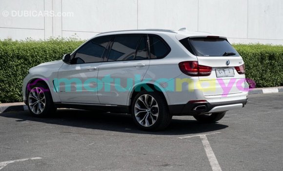 Acheter Import Voiture BMW X5 Blanc à Import - Dubai, Bandundu Acheter Import Voiture BMW X5 Blanc à Import - Dubai, Bandundu