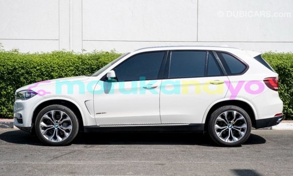 Acheter Import Voiture BMW X5 Blanc à Import - Dubai, Bandundu Acheter Import Voiture BMW X5 Blanc à Import - Dubai, Bandundu