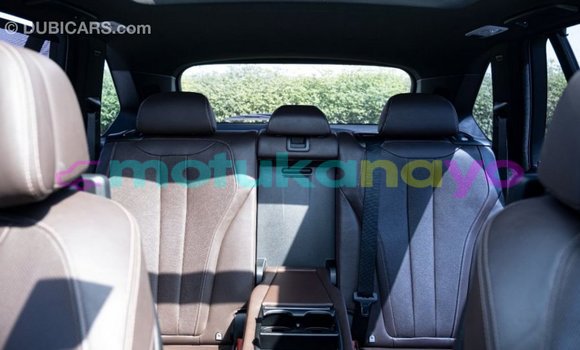 Acheter Import Voiture BMW X5 Blanc à Import - Dubai, Bandundu Acheter Import Voiture BMW X5 Blanc à Import - Dubai, Bandundu