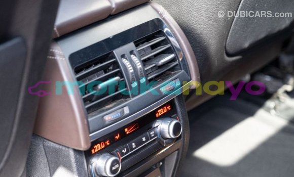 Acheter Import Voiture BMW X5 Blanc à Import - Dubai, Bandundu Acheter Import Voiture BMW X5 Blanc à Import - Dubai, Bandundu