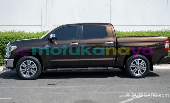 Acheter Import Voiture Toyota Tundra Marron à Import - Dubai, Bandundu Acheter Import Voiture Toyota Tundra Marron à Import - Dubai, Bandundu