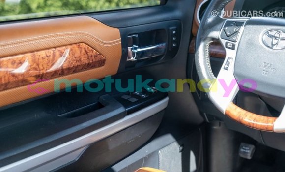 Acheter Import Voiture Toyota Tundra Marron à Import - Dubai, Bandundu Acheter Import Voiture Toyota Tundra Marron à Import - Dubai, Bandundu