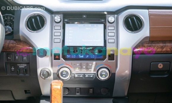 Acheter Import Voiture Toyota Tundra Marron à Import - Dubai, Bandundu Acheter Import Voiture Toyota Tundra Marron à Import - Dubai, Bandundu